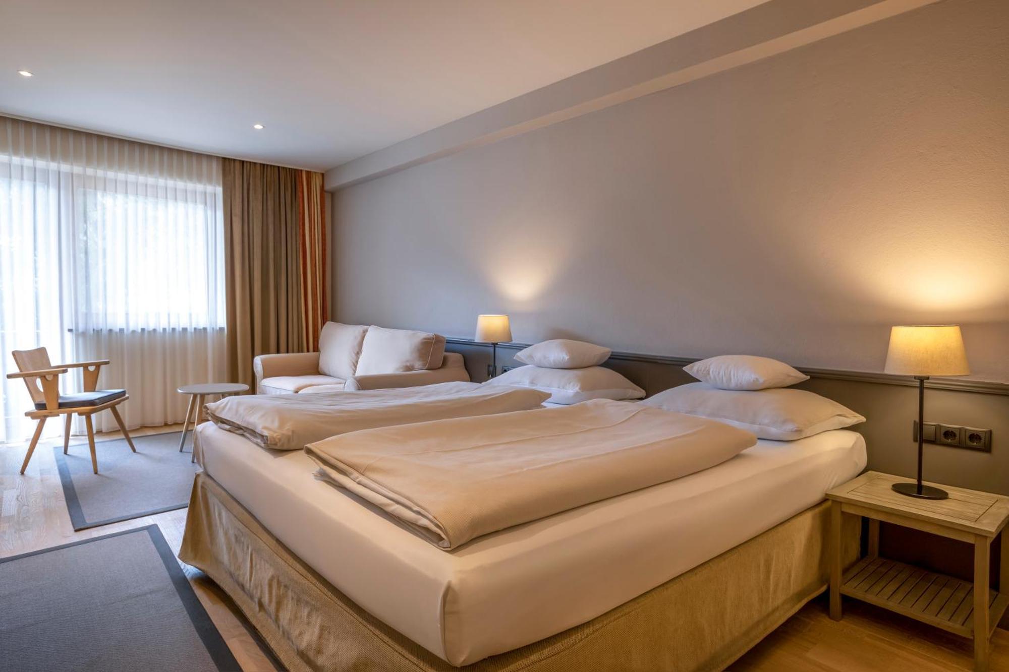Hotel Edelweiss ゲルロス エクステリア 写真